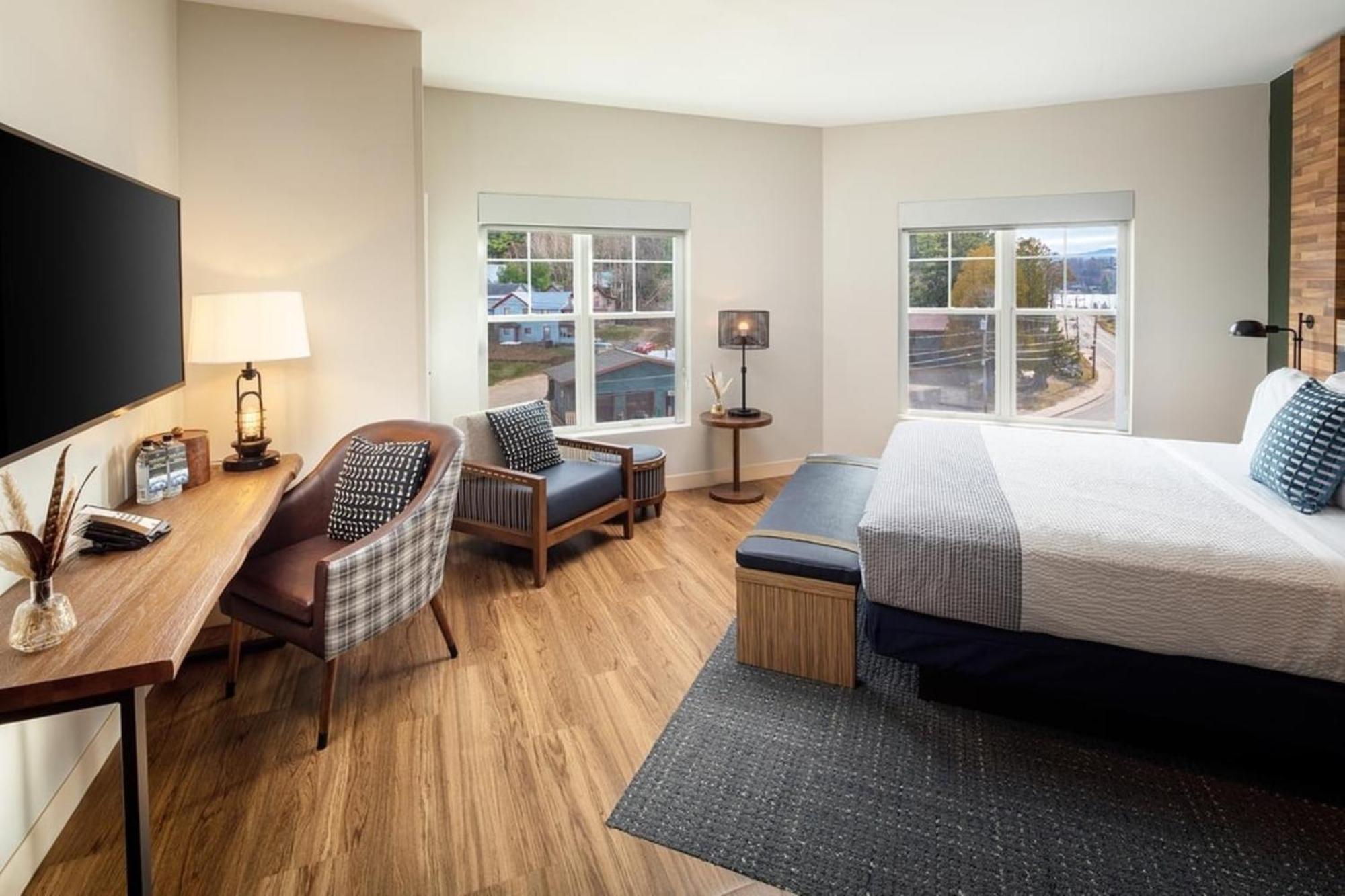 Voco Ny - Waterfront By Ihg Hotel Saranac Lake