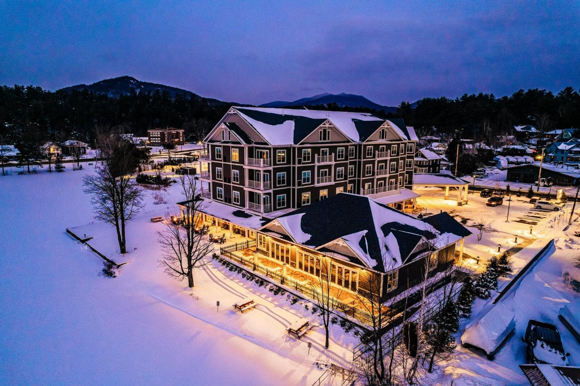 Hotel Voco Saranac Ny - Waterfront By Ihg