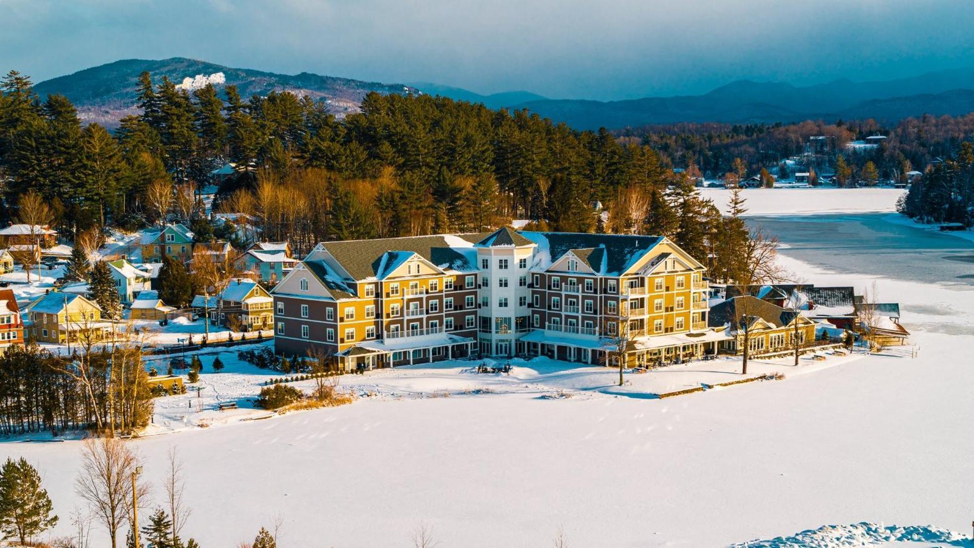 Hotel Voco Saranac Ny - Waterfront By Ihg