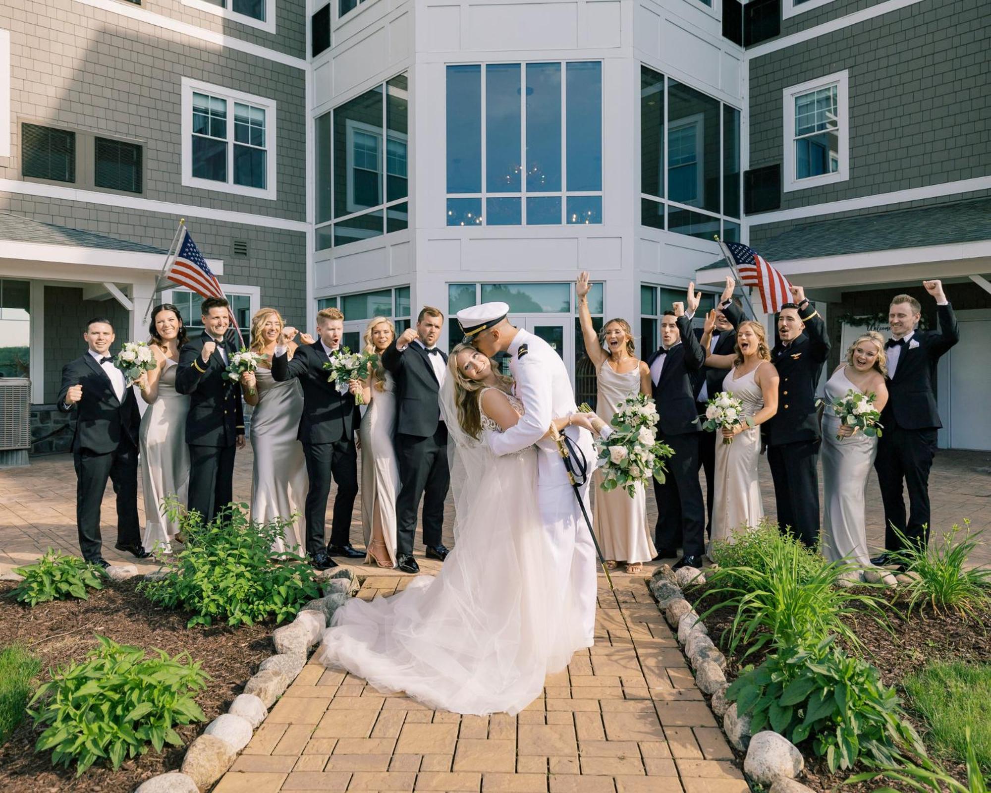 Voco Saranac Ny - Waterfront By Ihg
