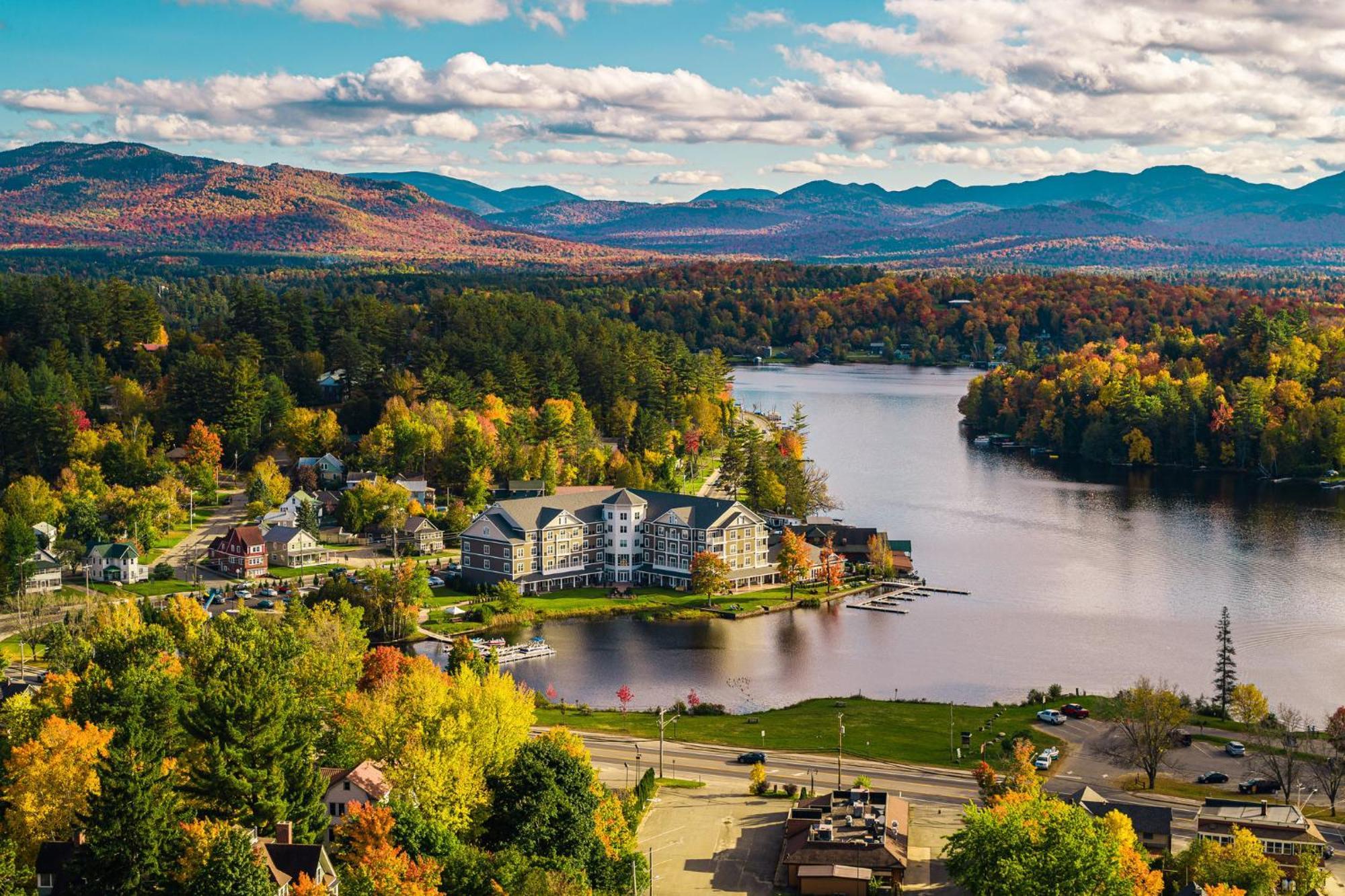 Voco Saranac Ny - Waterfront By Ihg 4*